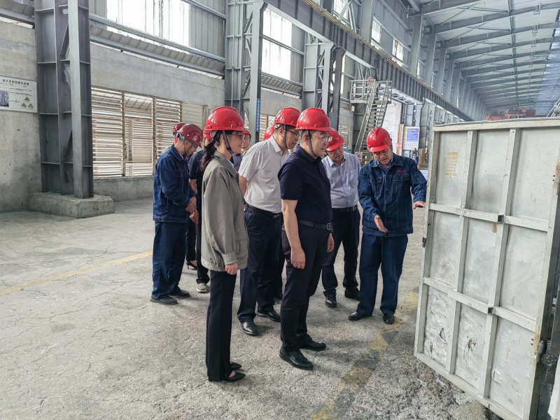 省國資委黨委書記、主任姜軍蒞臨物產工投公司調研